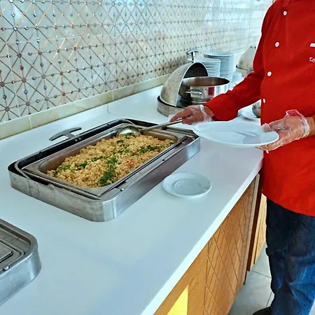 Legend Szálloda